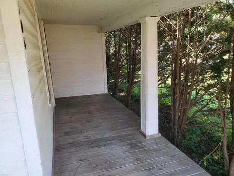 104 Spring, Yale, MI 48097 photo 6