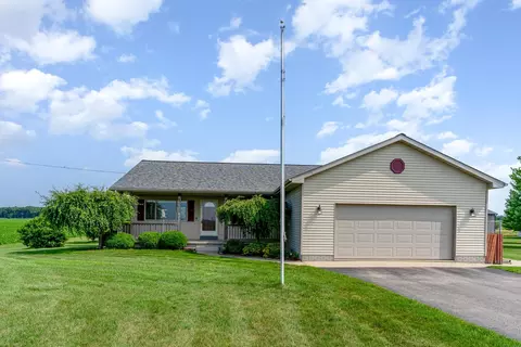 620 Wheeler Rd, Auburn, MI 48611