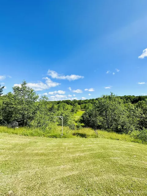 120 Mitchell, Negaunee, MI 49866 photo 34