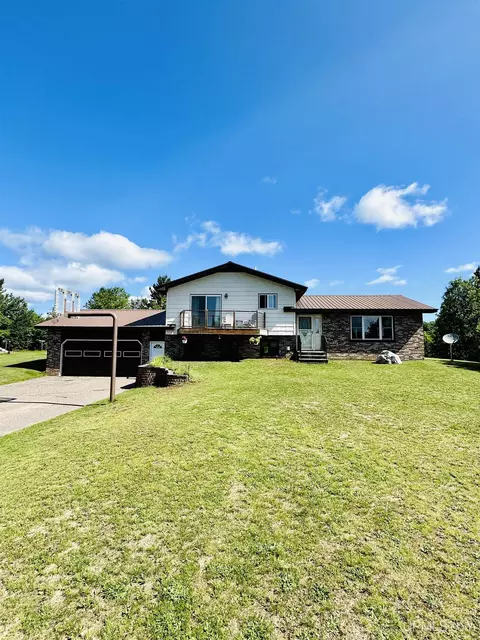 120 Mitchell, Negaunee, MI 49866