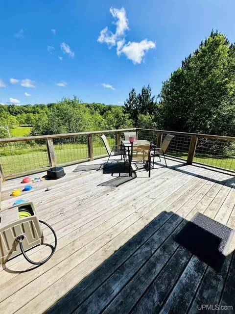 120 Mitchell, Negaunee, MI 49866 photo 31