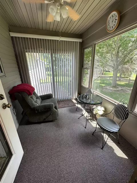 617 Kemp, Gladwin, MI 48624 photo 11