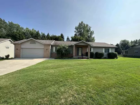 617 Kemp, Gladwin, MI 48624