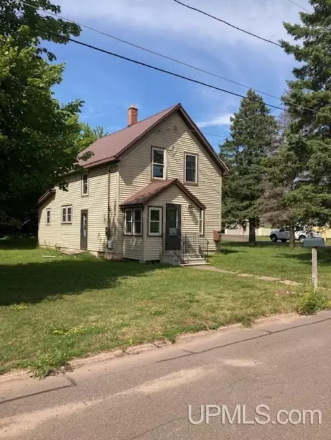430 E Midland, Ironwood, MI 49938