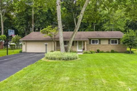 7773 Fir, Temperance, MI 48182