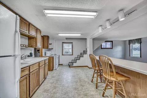 609 Second, Norway, MI 49870 photo 12