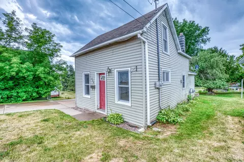 609 Second, Norway, MI 49870 photo 2
