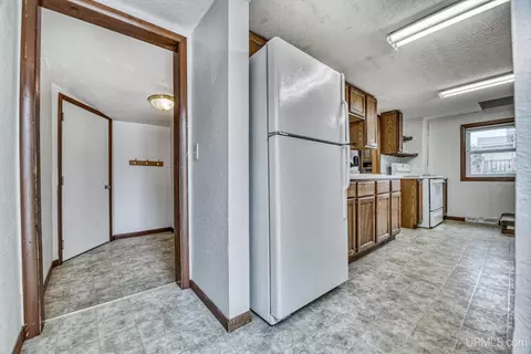609 Second, Norway, MI 49870 photo 18
