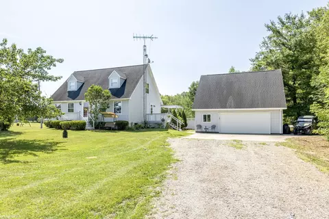 6557 Norman, Jeddo, MI 48032