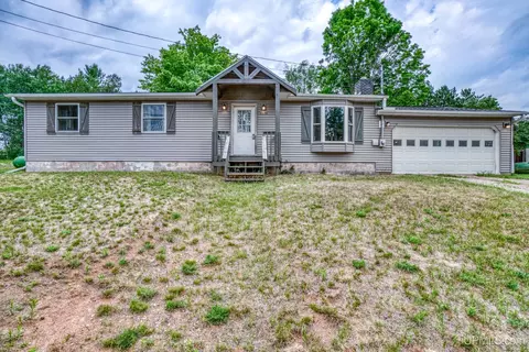 w5778 Rolling Acres Road, Norway, MI 49870