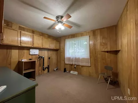 332 E Kingsford, L'anse, MI 49946 photo 10