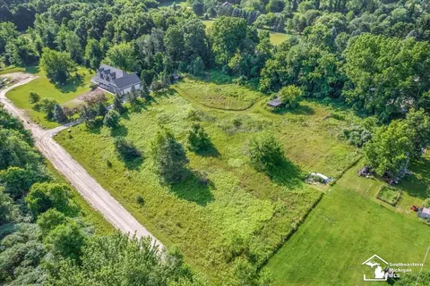 Vacant Meadowfield, Leonard, MI 48367 photo 13