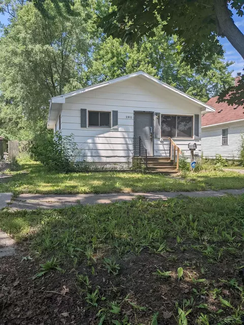 1911 N Mason, Saginaw, MI 48602