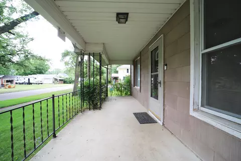 545 Beach, Mount Morris, MI 48458 photo 3