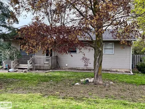 4084 3rd St, Brown City, MI 48416