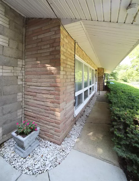 6380 Exchange, Durand, MI 48429 photo 3