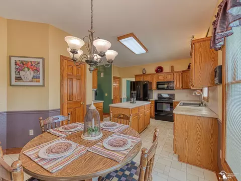 1489 Stonegate, Temperance, MI 48182 photo 7