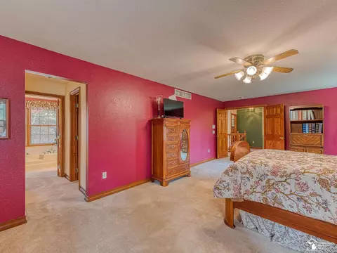 1489 Stonegate, Temperance, MI 48182 photo 40