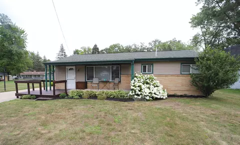 209 S Saginaw, Montrose, MI 48457