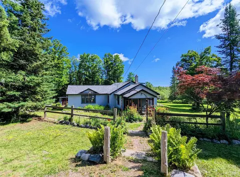 4116 Co Rd 550, Marquette, MI 49855