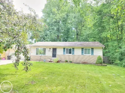 50818 Sass, New Baltimore, MI 48047
