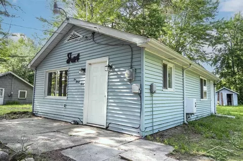 1039 Creek, Beaverton, MI 48612