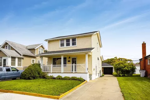 429 E Goulson, Hazel Park, MI 48030