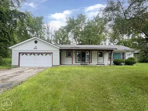 3692 Moak, Port Huron, MI 48060