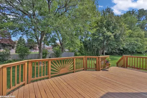 48742 Windmill Cir E, Macomb, MI 48044 photo 7