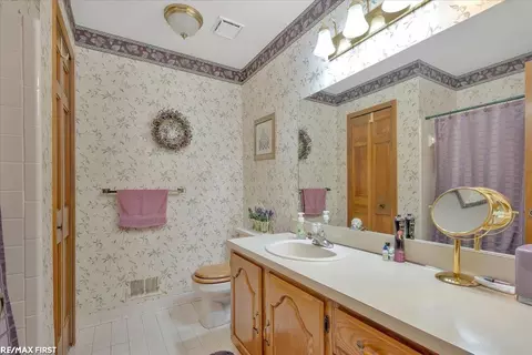 48742 Windmill Cir E, Macomb, MI 48044 photo 22