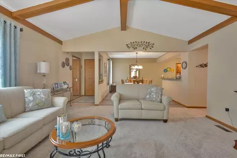 48742 Windmill Cir E, Macomb, MI 48044 photo 13