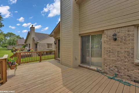 48742 Windmill Cir E, Macomb, MI 48044 photo 6