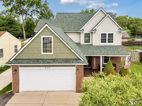 937 Robinwood, Troy, MI 48083