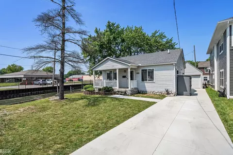 22405 Beach, Saint Clair Shores, MI 48081