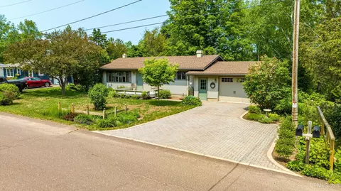 1018 Ninth, Houghton, MI 49931
