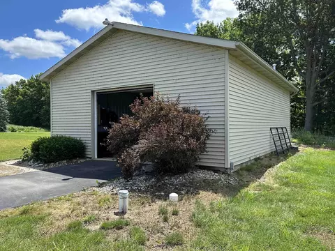 6006 Lytle, Corunna, MI 48817 photo 88