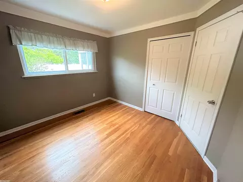 26168 Eureka, Warren, MI 48091 photo 14