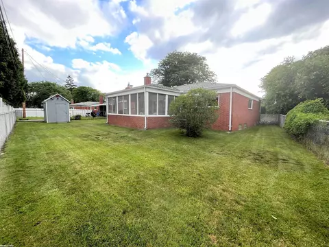 26168 Eureka, Warren, MI 48091 photo 21