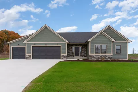 2259 Holly Rdg, Bay City, MI 48706