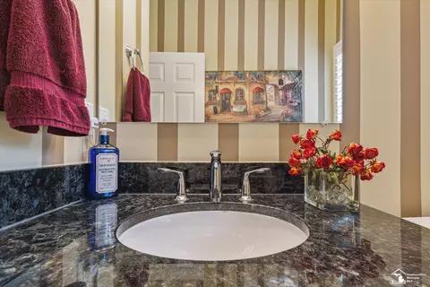 21508 Raintree, Macomb, MI 48044 photo 22