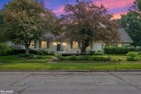 529 Metcalf, Imlay City, MI 48444