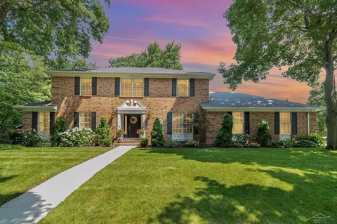 4804 Oakridge, Midland, MI 48640