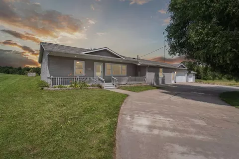 2876 Grass Lk, Gladwin, MI 48624