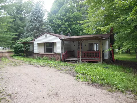 3628 Niemi, Harrison, MI 48625