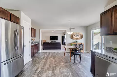 2050 Arbor, Monroe, MI 48162 photo 21
