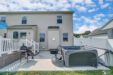 2050 Arbor, Monroe, MI 48162 photo 53