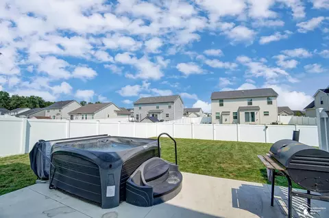 2050 Arbor, Monroe, MI 48162 photo 54
