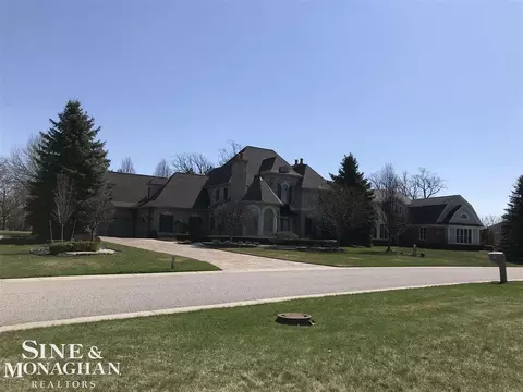 17 Old Course Rd, Saint Clair, MI 48079 photo 8