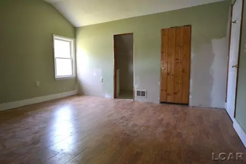 1135 Vine, Adrian, MI 49221 photo 10