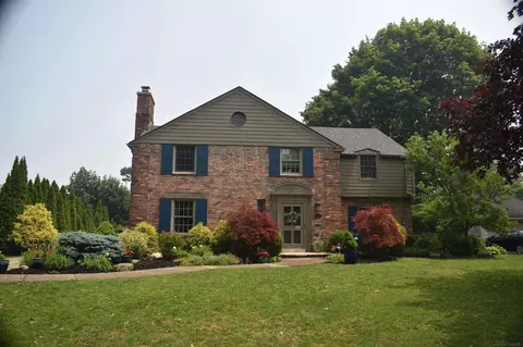670 Westchester, Grosse Pointe Park, MI 48230